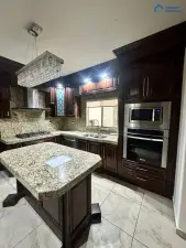 CASA EN VENTA EN PUENTE REAL SECCIÓN CATALUÑA - Foto 3