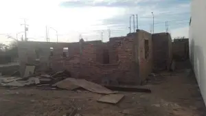 Terreno comercial con casa en obra negra en San Luis Río Colorado - Foto 4